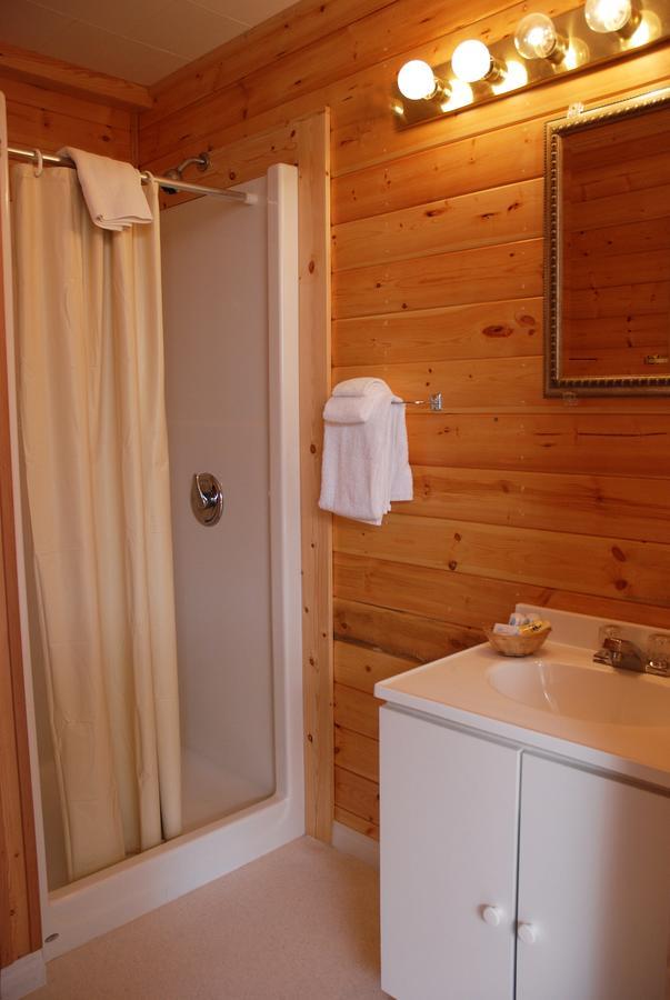 Triple J Hotel Dawson City Eksteriør bilde
