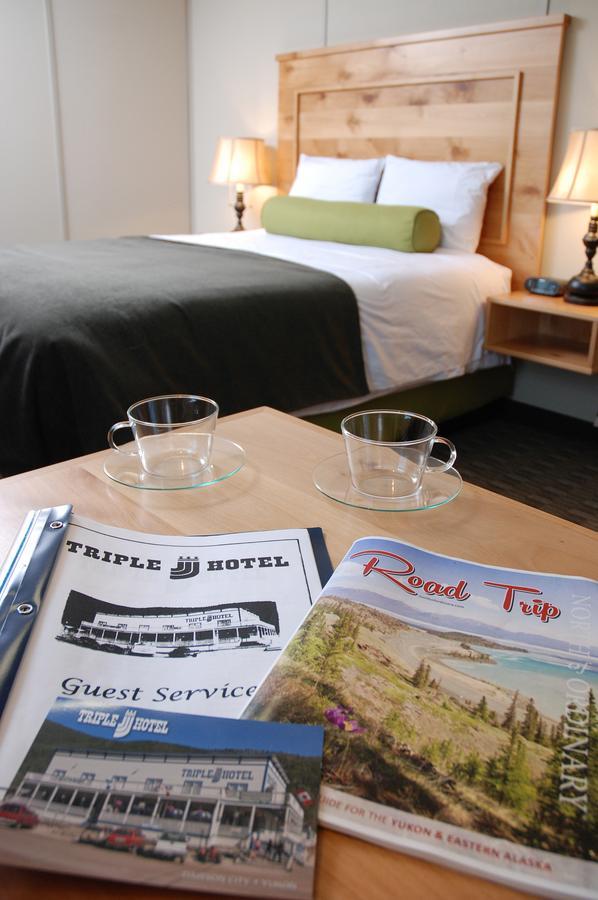 Triple J Hotel Dawson City Eksteriør bilde