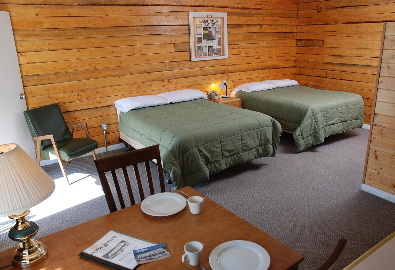 Triple J Hotel Dawson City Eksteriør bilde